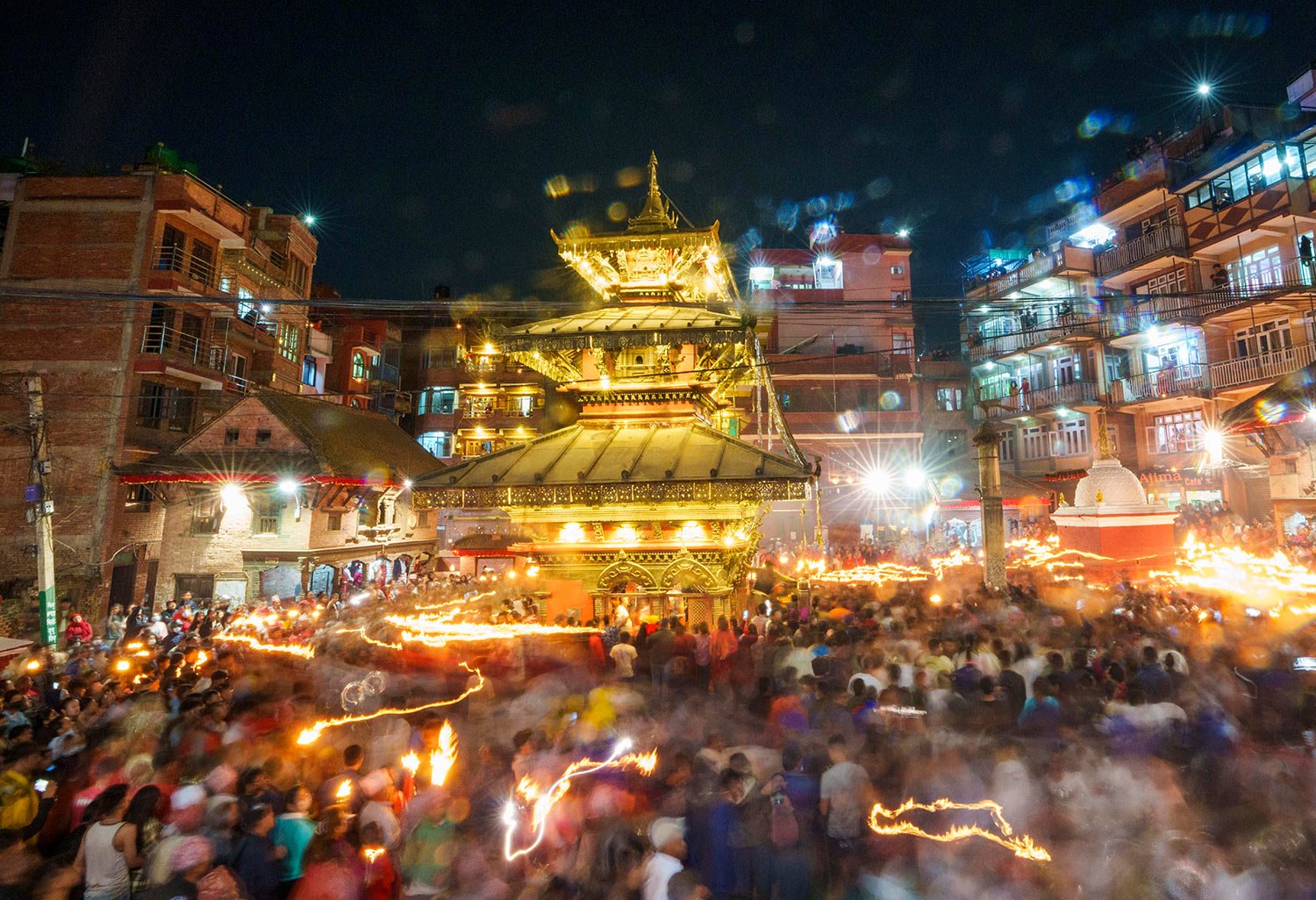  Devotees gather to celebrate Biska Jatra festival in Thimi, Bhaktapur, Nepal, Friday, April 14, 2023. (AP Photo/Niranjan Shrestha) 