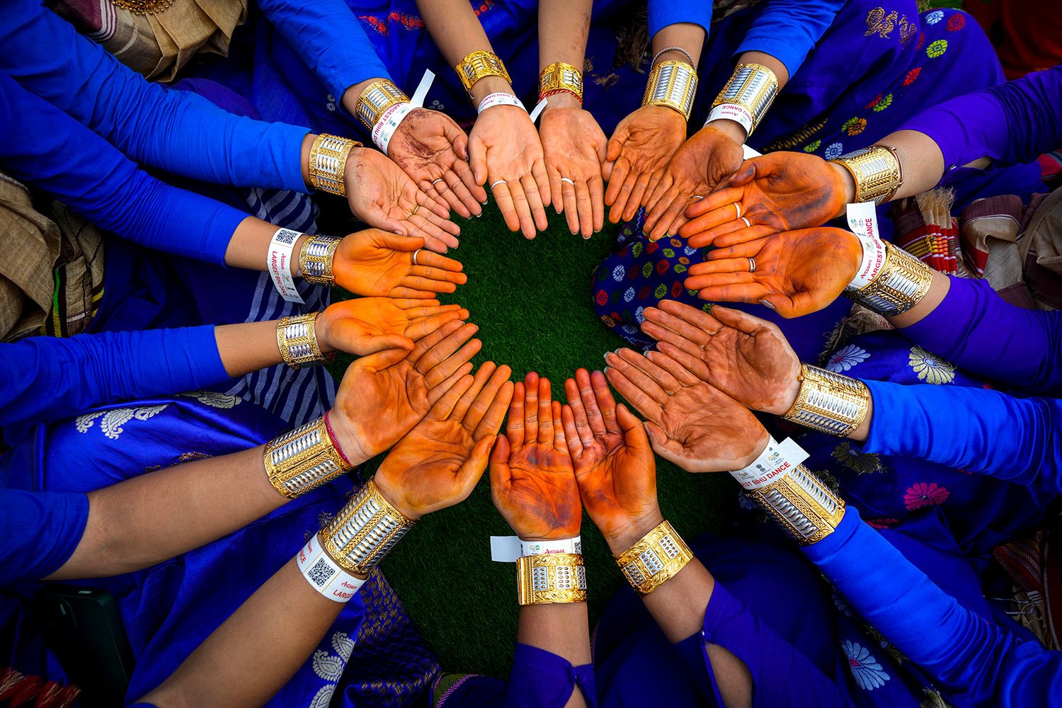  Assamese dancers in traditional attire prepare to perform as they attempt Guinness World Record in the largest folk dance performance category in Guwahati, India, Thursday, April 13, 2023.  (AP Photo/Anupam Nath) 