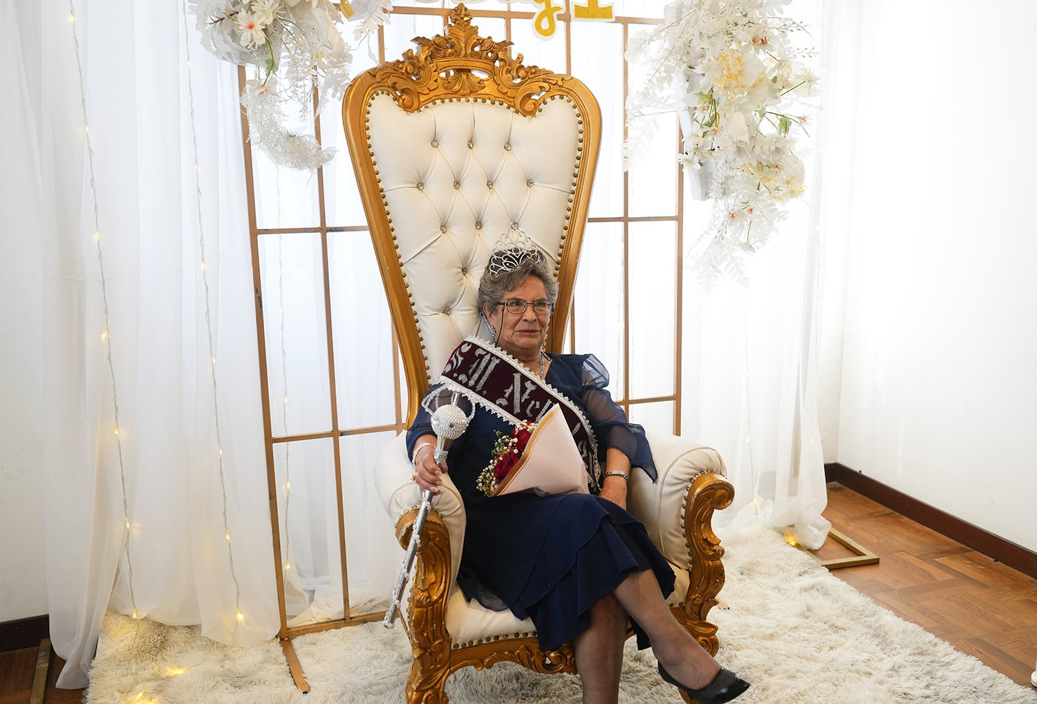  Nelly Meave poses for a photo after being crowned Elderly Spring Queen by the Association of Older Adult  in La Paz, Bolivia, Sept. 21, 2023. Members of the association, who meet weekly for events, said that Meave, who is known as Nelly the First, w