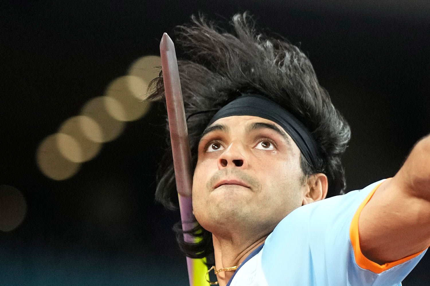  India's Neeraj Chopra competes during the men's javelin throw final at the 19th Asian Games in Hangzhou, China, Wednesday, Oct. 4, 2023. (AP Photo/Lee Jin-man) 