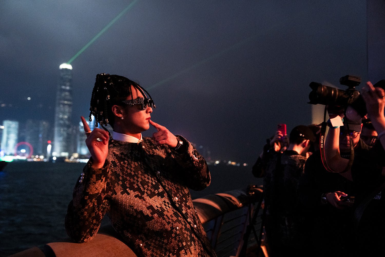  Chinese actor Wang Hedi poses for photographs prior to the Men's Louis Vuitton Pre-Fall 2024 Fashion Show presented in Hong Kong, Thursday, Nov. 30, 2023. (AP Photo/Louise Delmotte) 