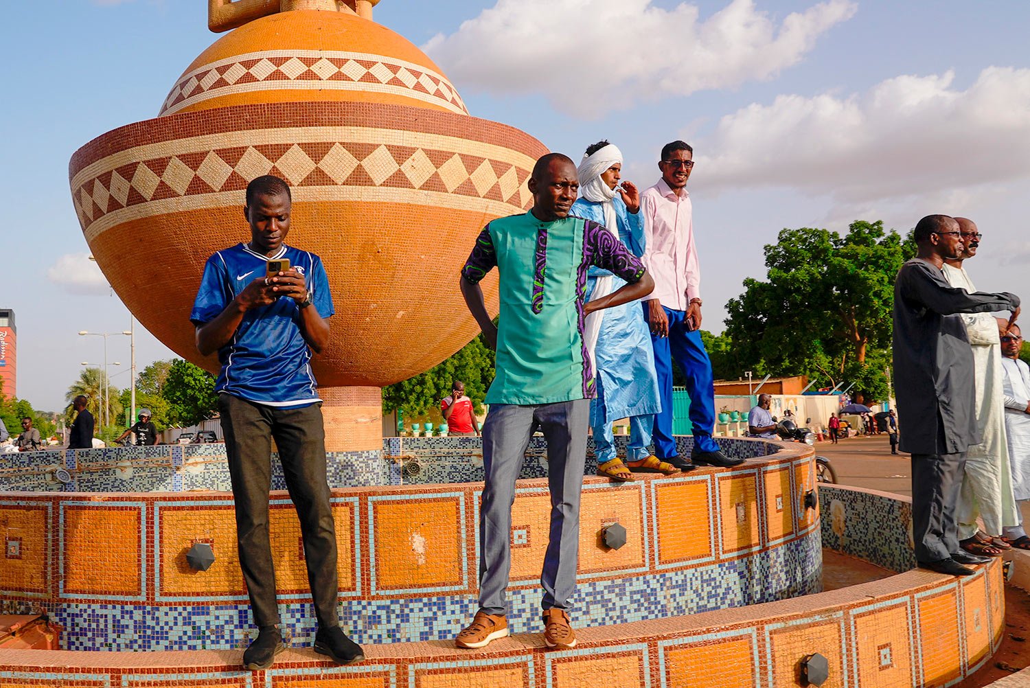  Supporters of Nigerien President Mohamed Bazoum gather in his support in Niamey, Niger, Wednesday, July 26 2023. (AP Photo/Sam Mednick) 