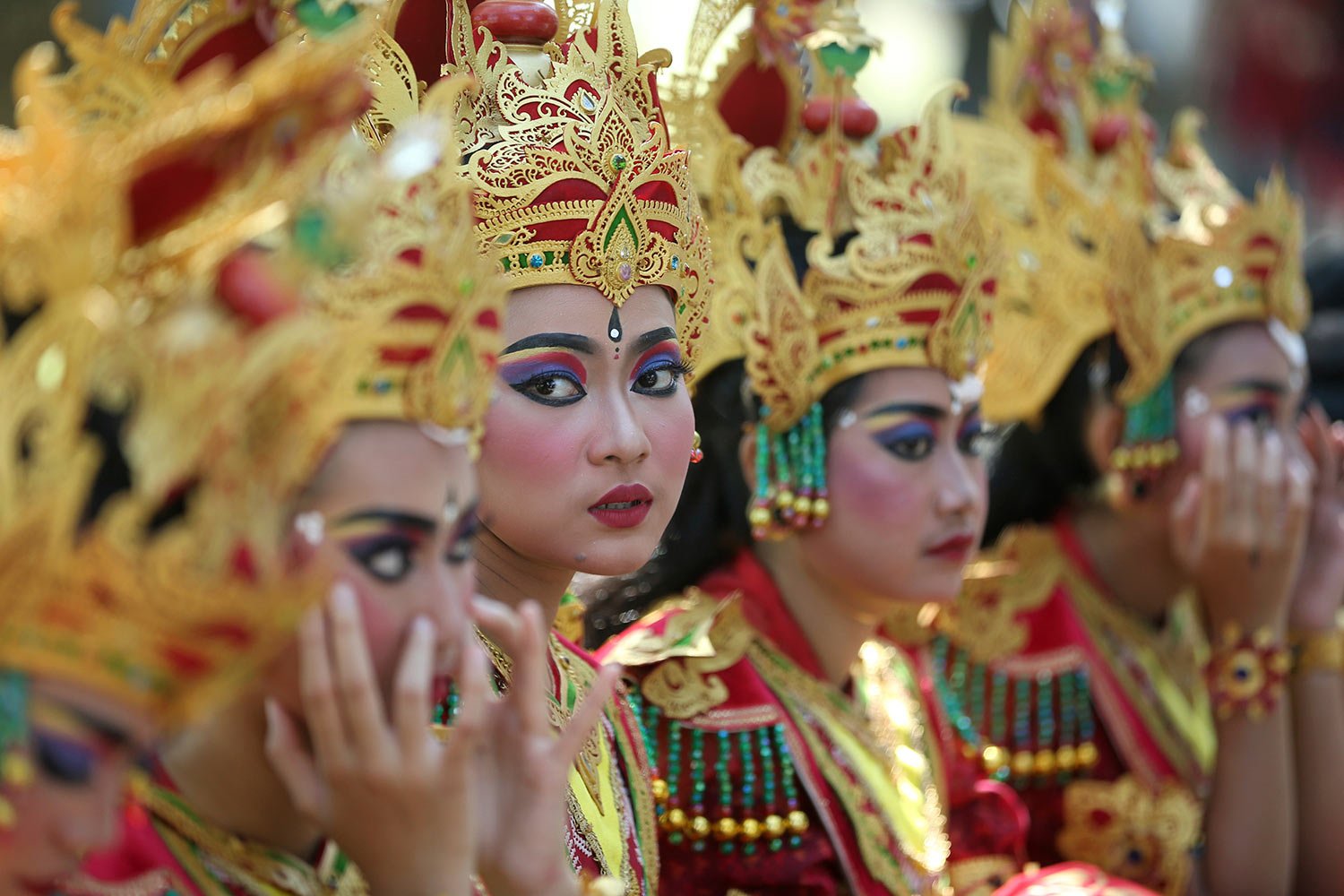  Dancers wait to perform during the opening of Bali Arts Festival in Bali, Indonesia, Sunday, June 18, 2023. (AP Photo/Firdia Lisnawati) 