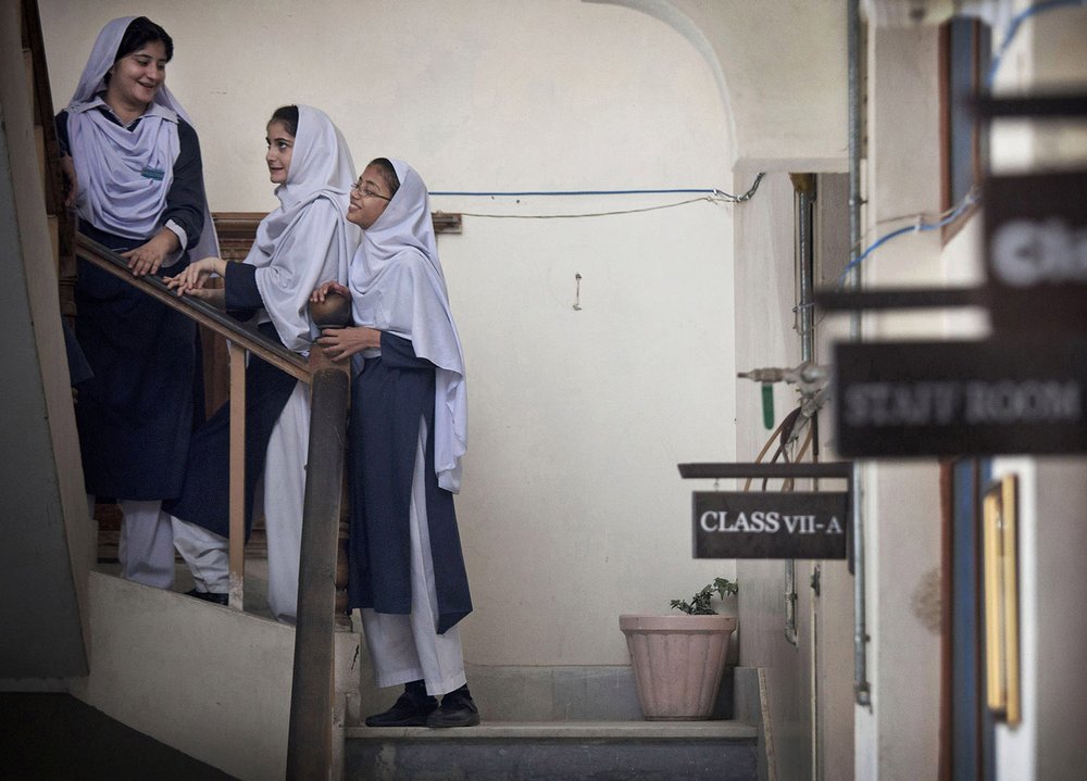  Pakistani children get ready for class at Malala Yousufzai's old school in Mingora, Swat Valley, Pakistan on Saturday, Oct 5, 2013. (AP Photo/Anja Niedringhaus) 