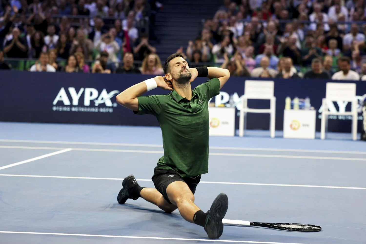  Novak Djokovic of Serbia reacts during during the ATP 250 tennis tournament final match against Lorenzo Musetti of Italy, in Athens, Greece, Saturday, Nov. 8, 2025. (AP Photo/Yorgos Karahalis) 