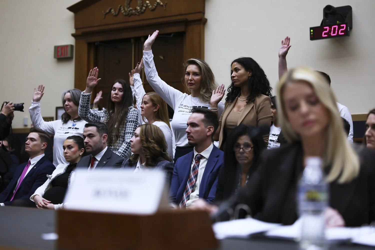  Attorney General Pam Bondi testifies before a House Judiciary Committee oversight hearing on Capitol Hill in Washington, Feb. 11, 2026, in front of survivors of convicted sex offended Jeffrey Epstein. (AP Photo/Tom Brenner) 