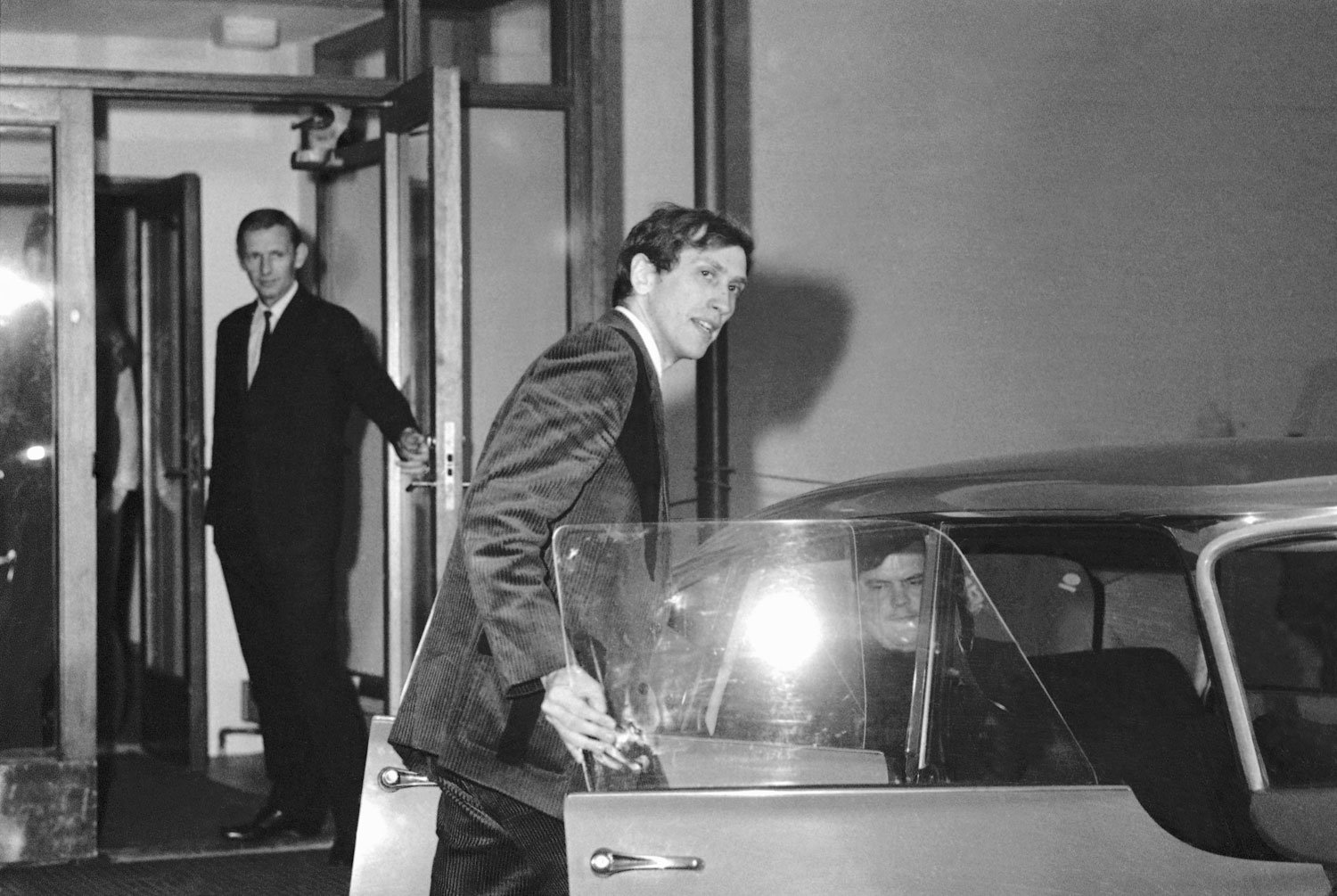 50 years since Bobby Fischer won international chess crown — AP Photos