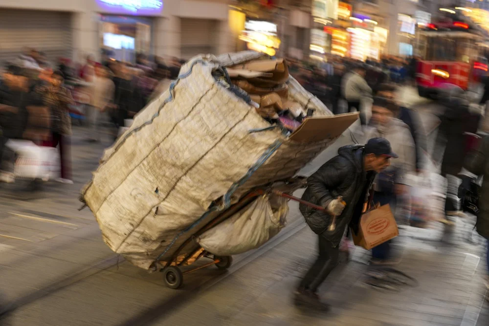 ‘These streets are ours': The hidden workforce that scours Istanbul’s ...
