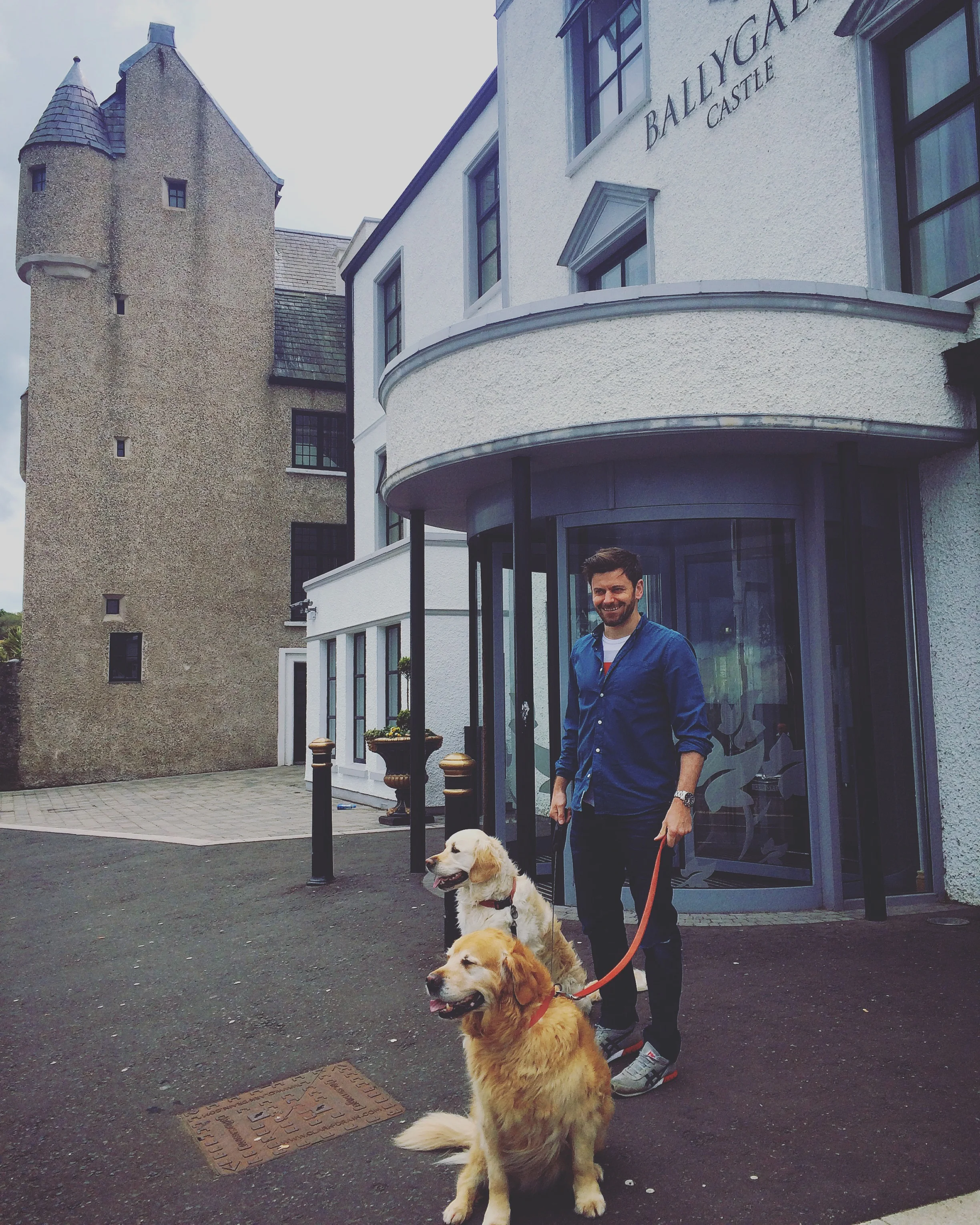 ballygally_castle_roadtrip_causeway_antrim_coast_ni_explorer_niexplorer_northern_ireland_blog.jpg