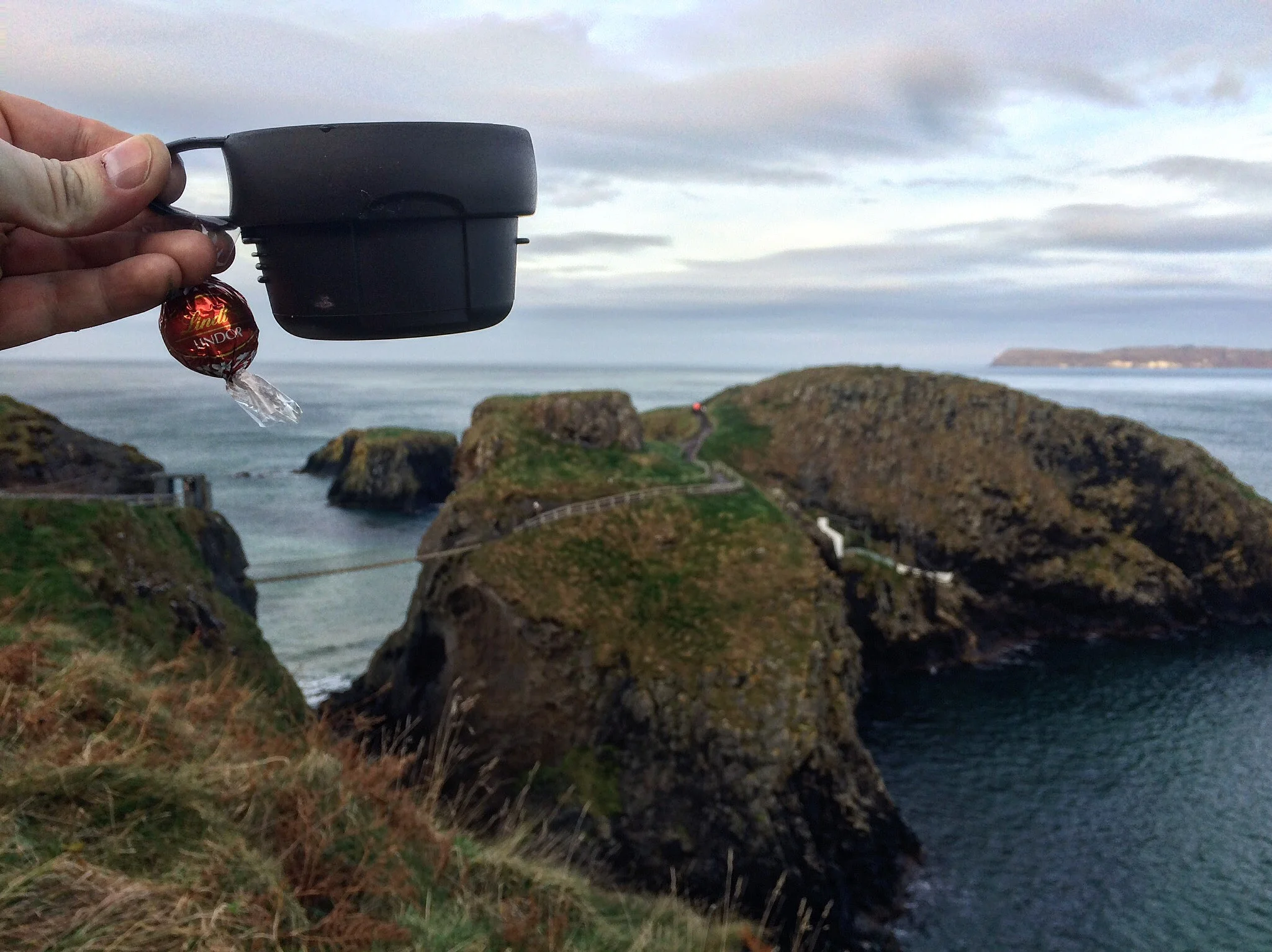 carrick_a_rede_rope_bridge_causeway_northern_ireland_ni_explorer.jpg