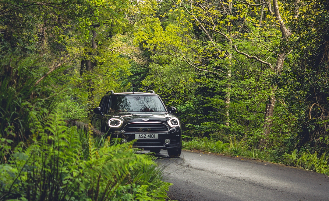 mini_countryman_david_prentice_niexplorer_niexplorer_northern_ireland (1)_Fotor.jpg