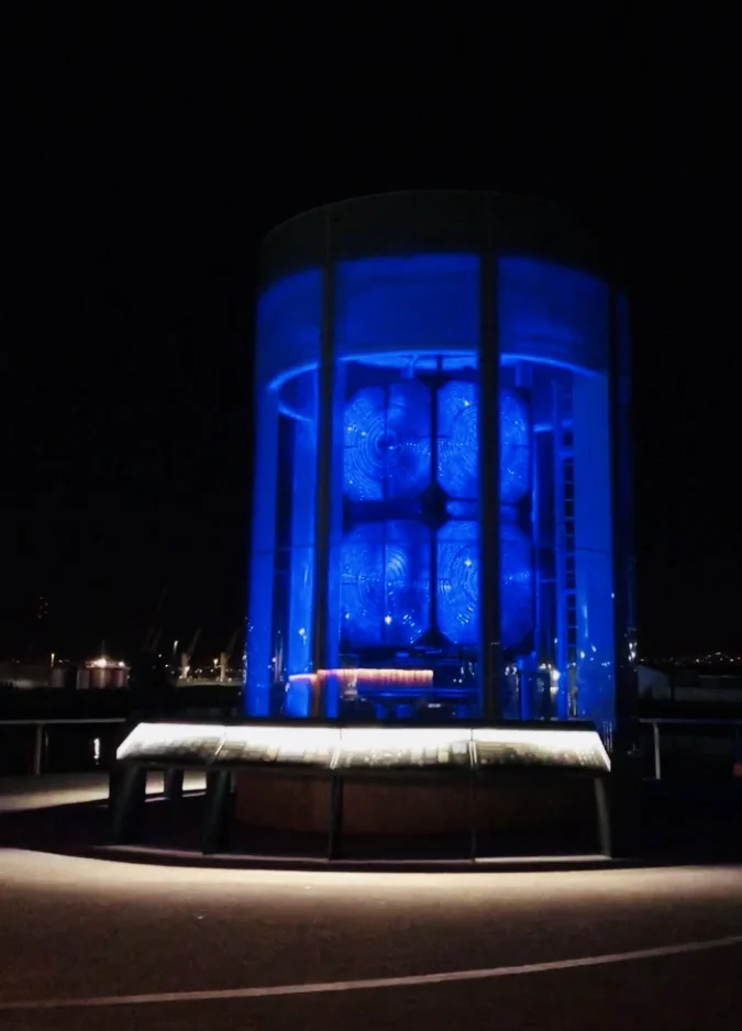 great_light_titanic_walkway_belfast_ni_explorer_northern_ireland