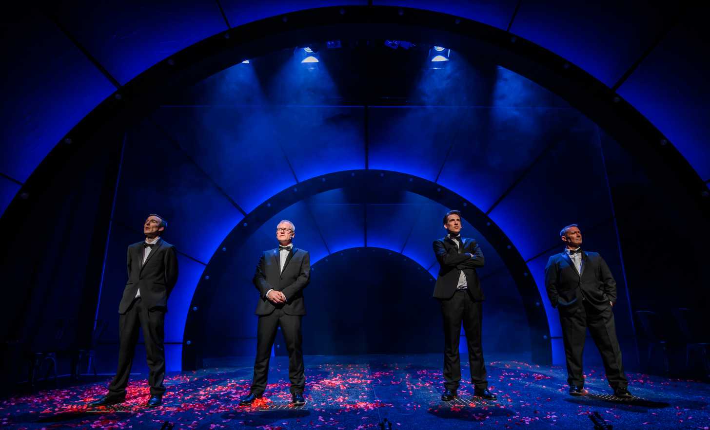 bouncers-show-the-mac-belfast-ni-explorer11.jpg