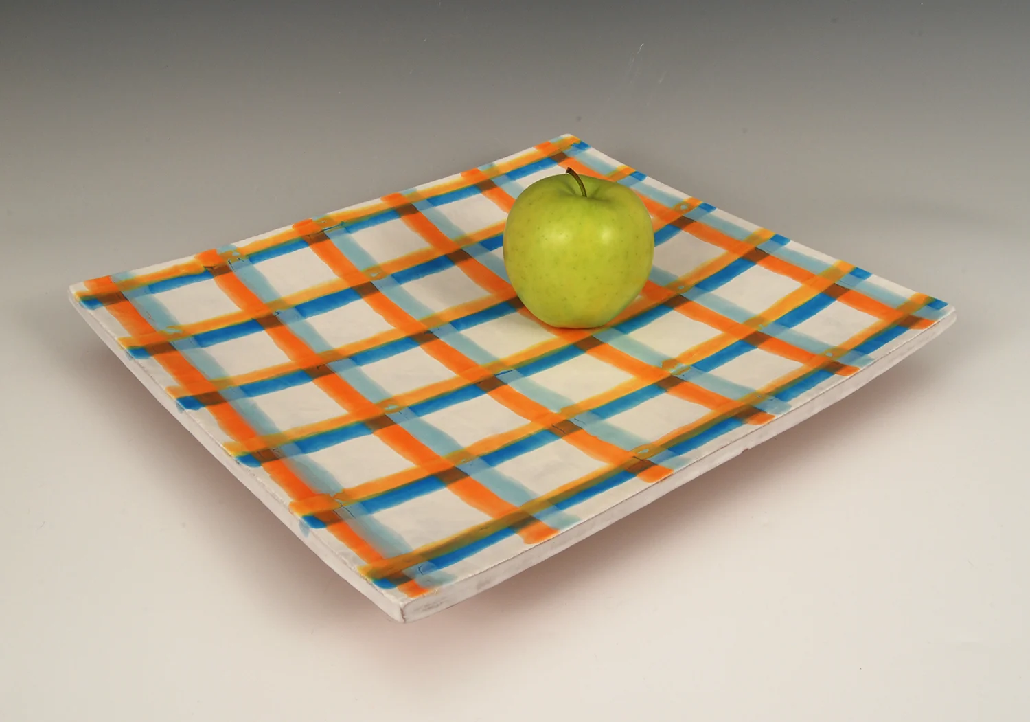 Four_Color_Grid_1_w_apple.jpg