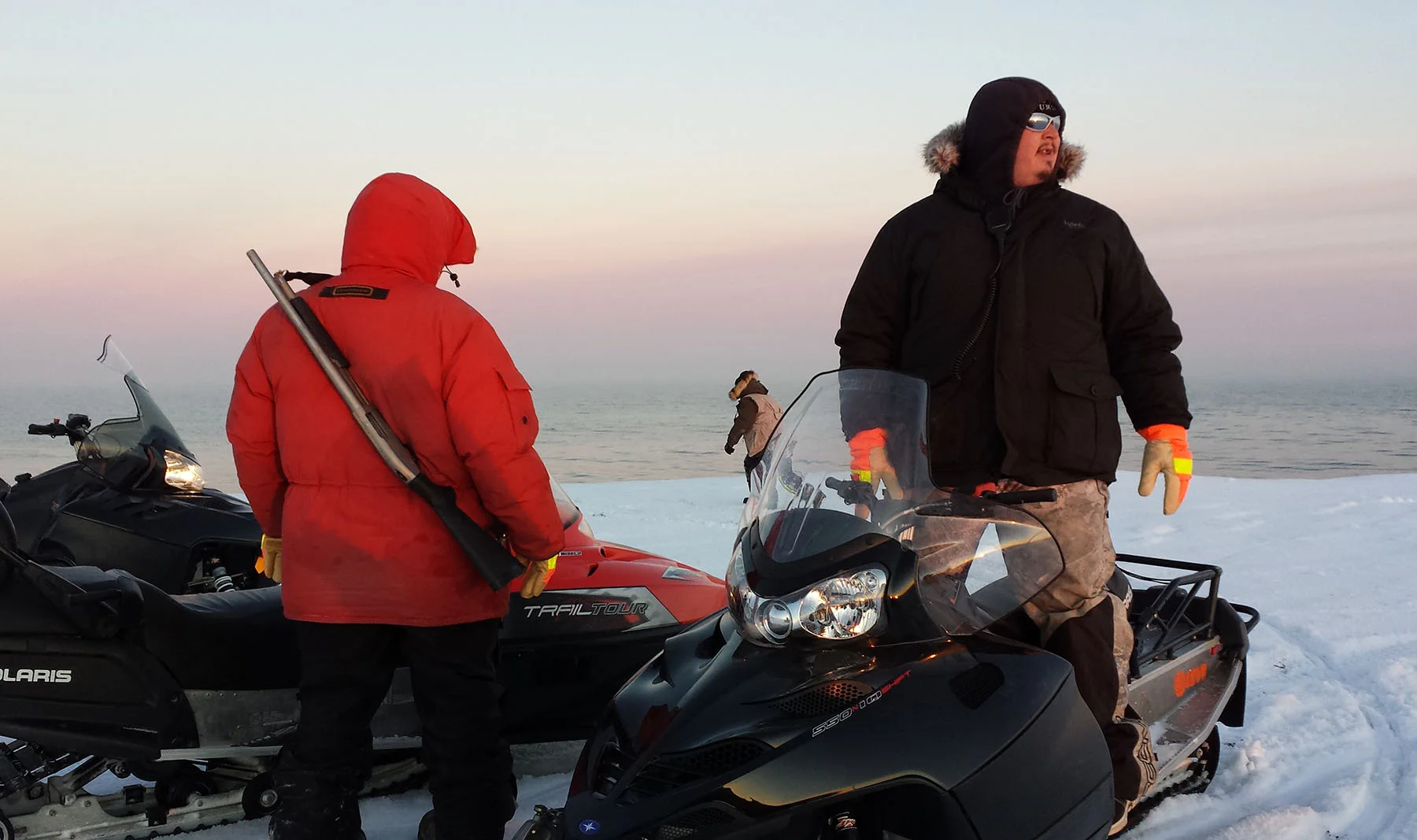 Bear Guards Mitigate Risk of Working in Polar Bear Country — Polar Field