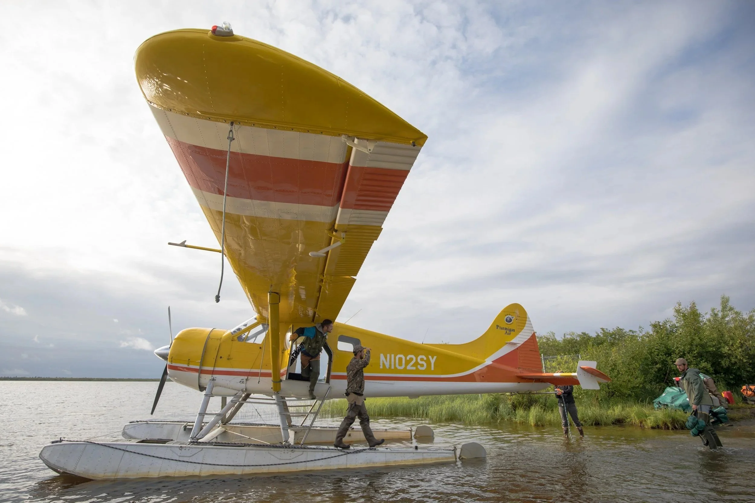 Pettway_Loading Floatplane.jpg