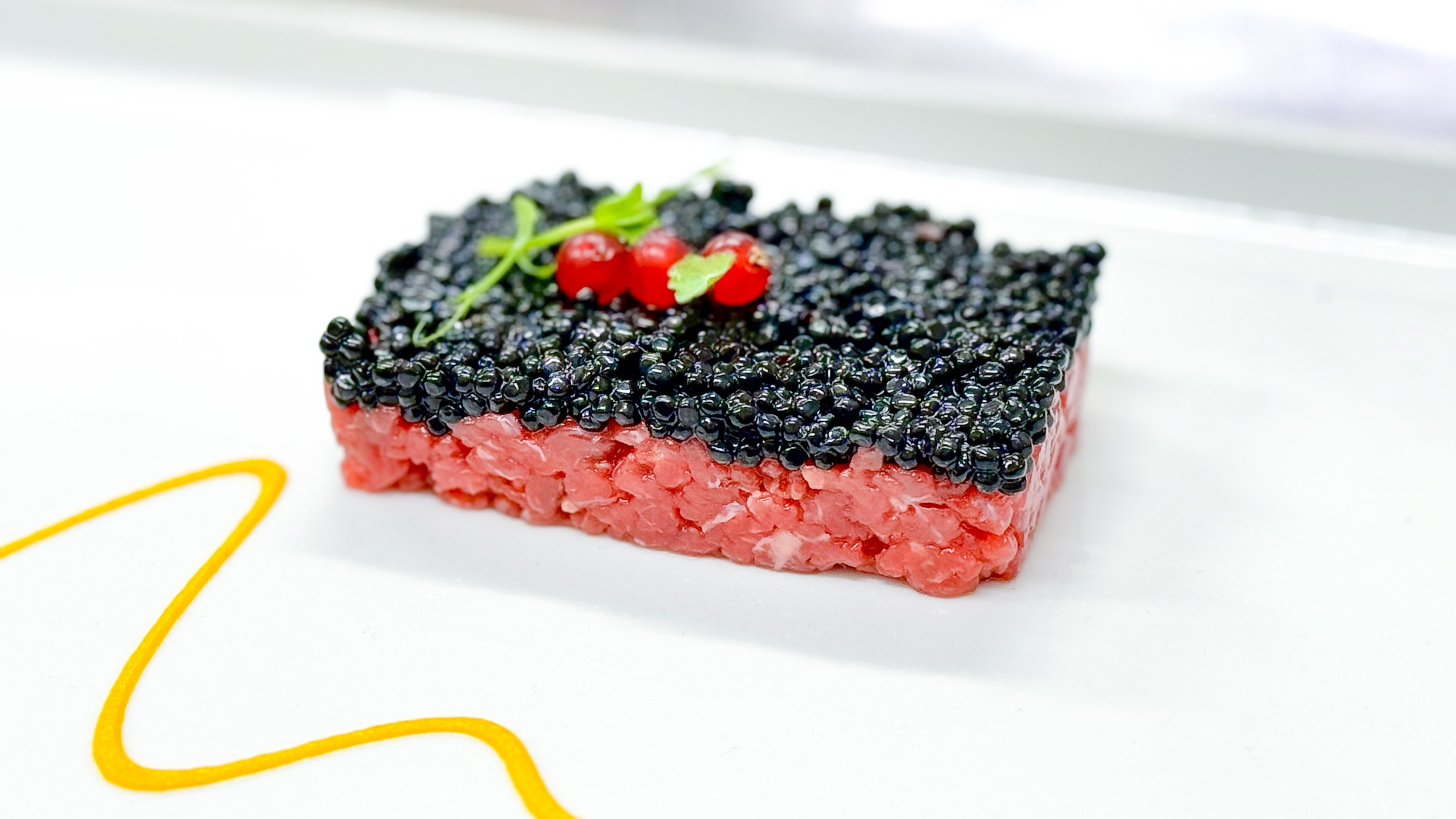 tartare al caviale.jpeg