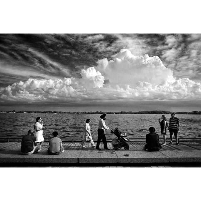 Scenes From A Boardwalk - Toronto, Canada
.
.
.
.
#torontostreetphotography #streetphotography #candidphotography #streetphotographymagazine #capturestreets #canpubphoto #streetleaks #ricohgr3 #life_is_street #storyofthestreet #lensculturestreets #st