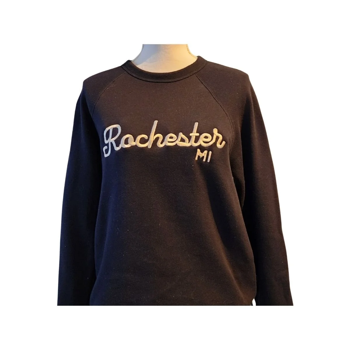 Embroidered Crew Black