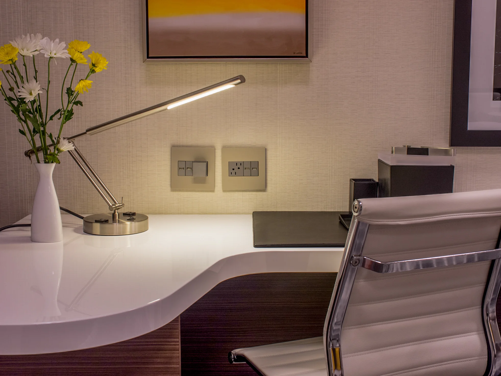 Hotel Desk