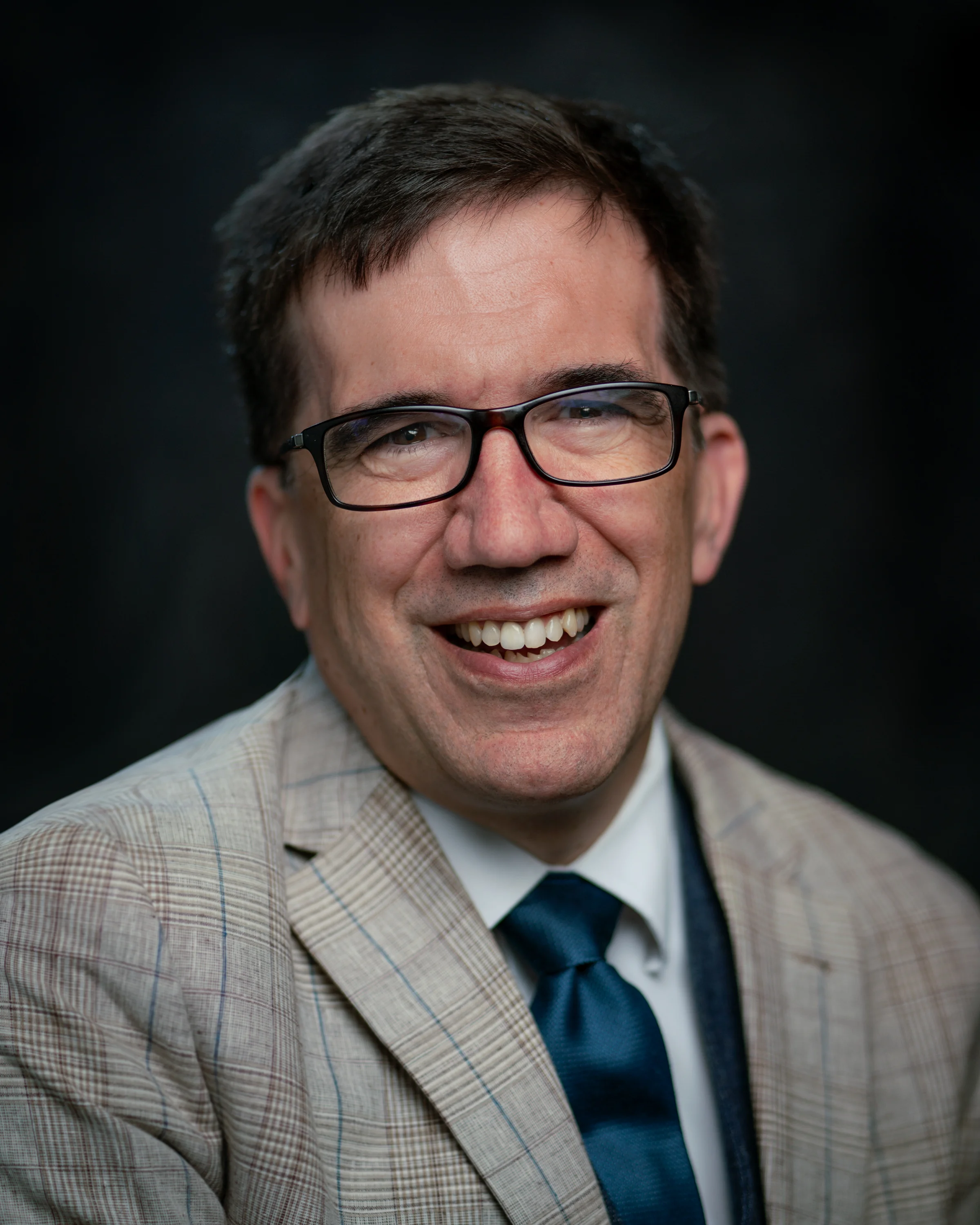 Scott Pfeiffer Headshot.jpg