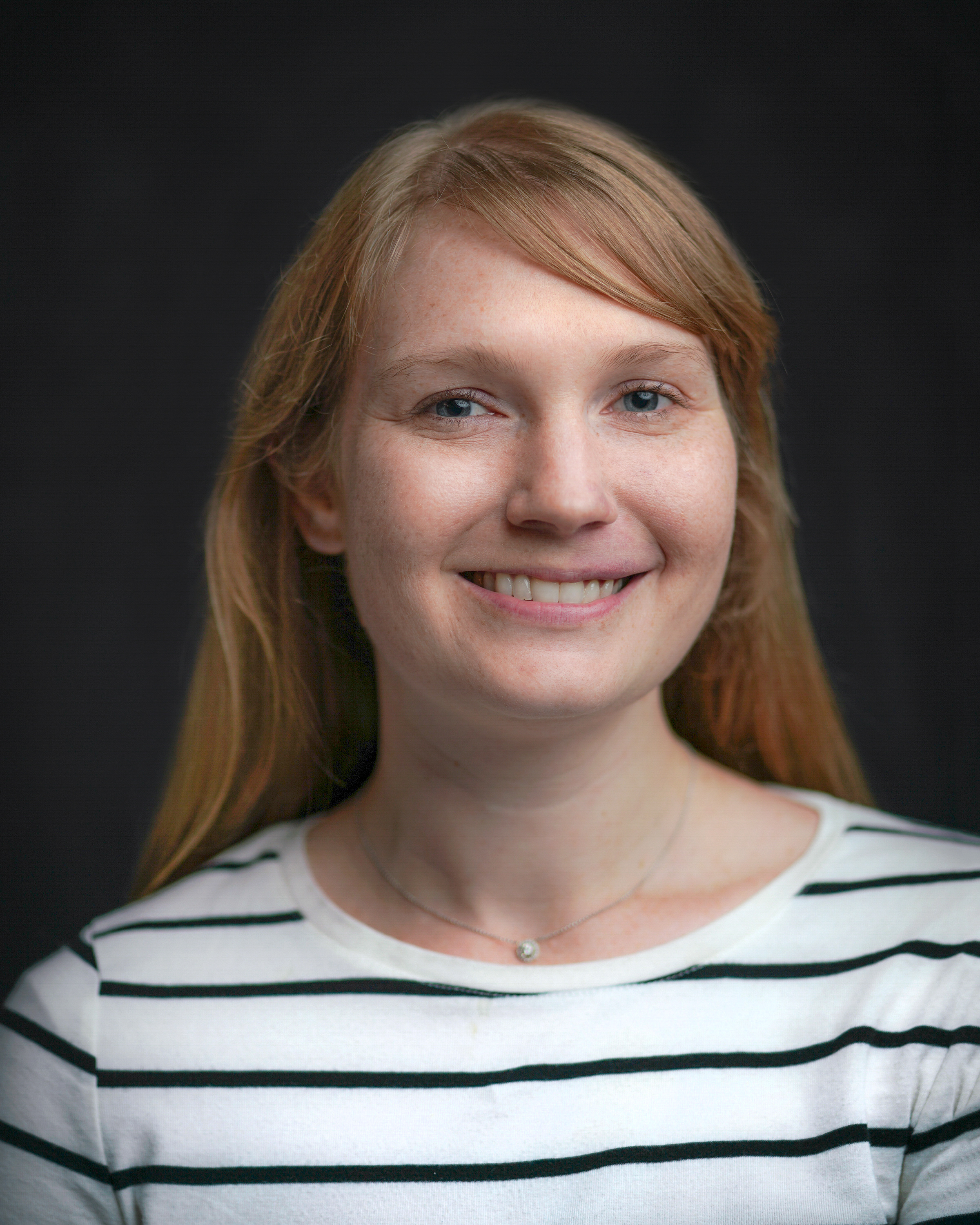 Jennifer-2018-small-.jpg