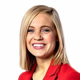 OC Communication Program honors alumna Taylor Ketchum