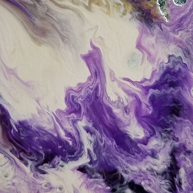 Purple yumminess! I love #agate, and thus create paintings that have a similar look.