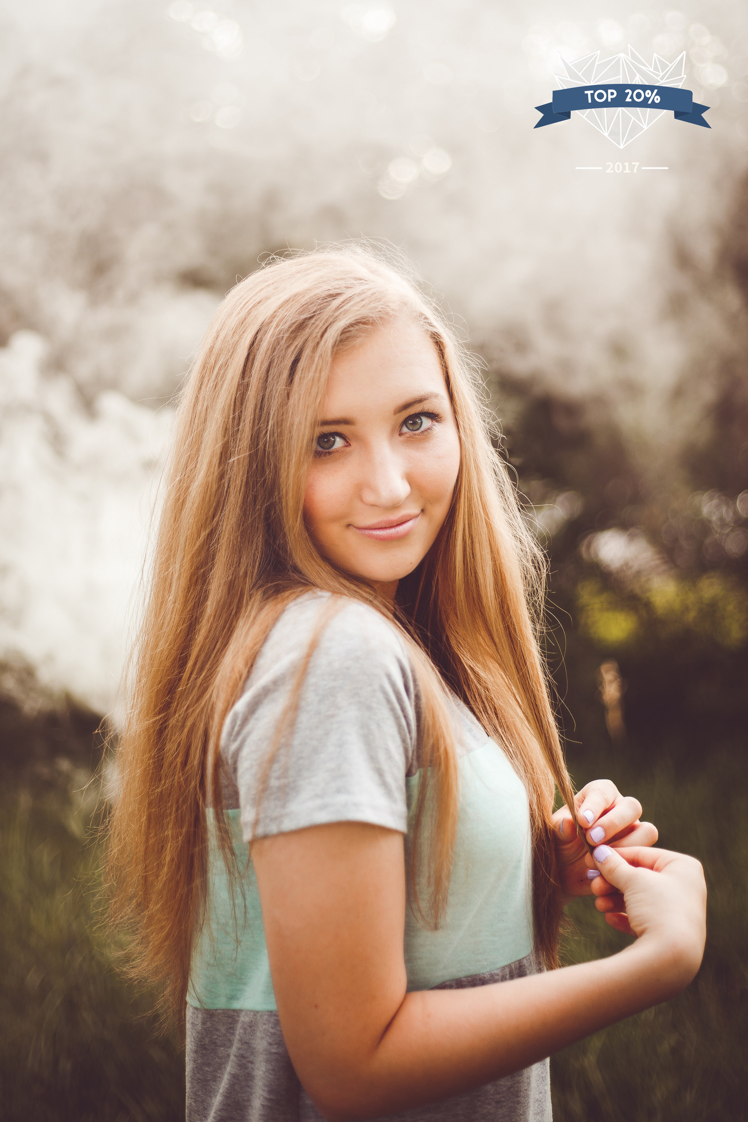 Haley Senior-1.jpg