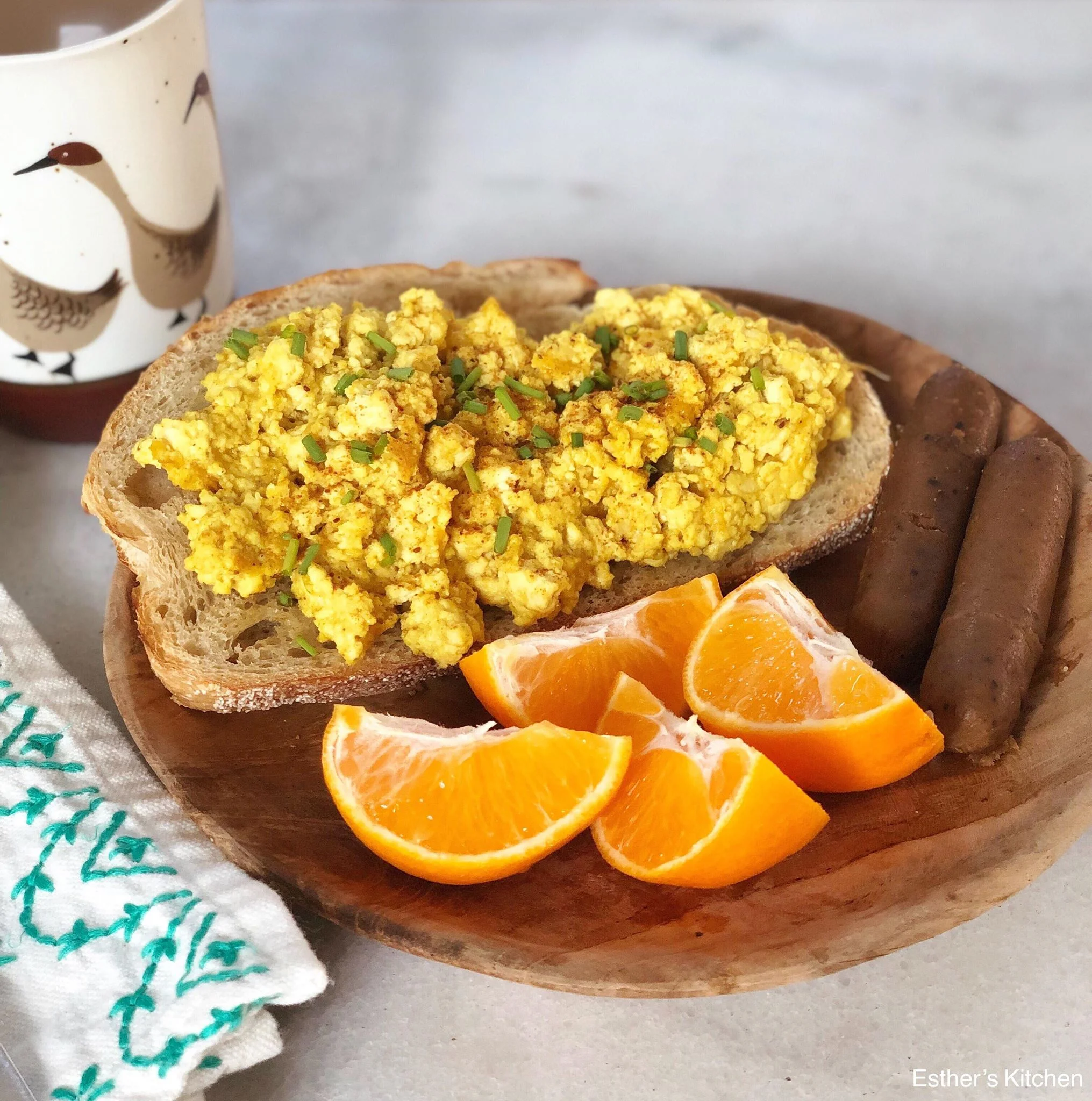 Cheezy Old Bay Scrambled Eggz!