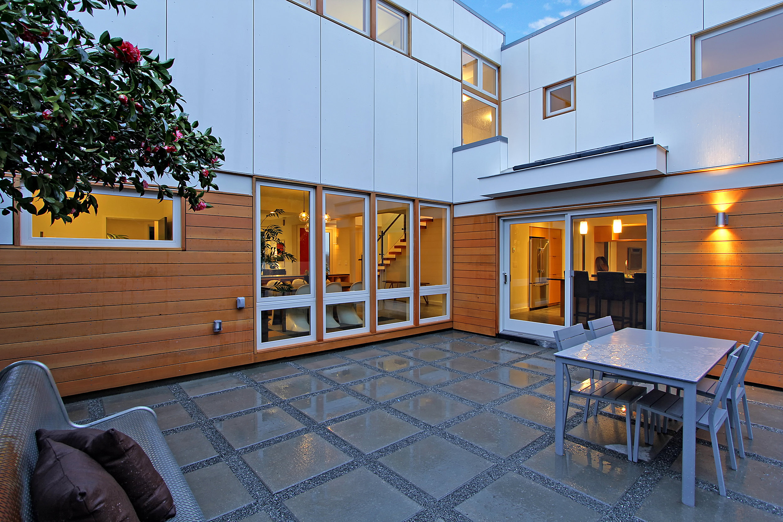 Modern Backyard Patio