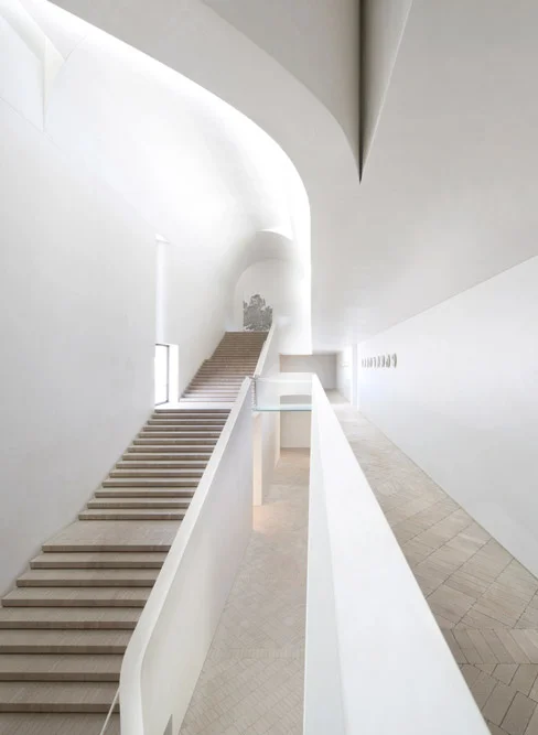 Indigo Slam – no indigo in sight but it sure is slammin'