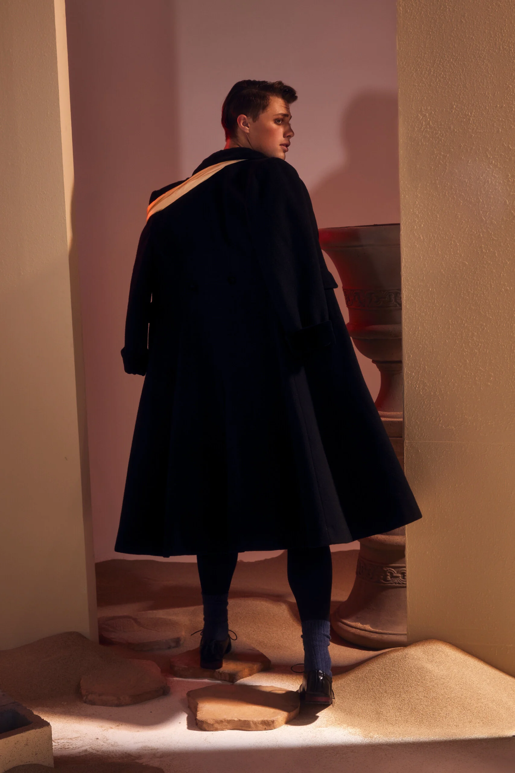 200303_eyan_fashion_test_look2_1277_edit.jpg