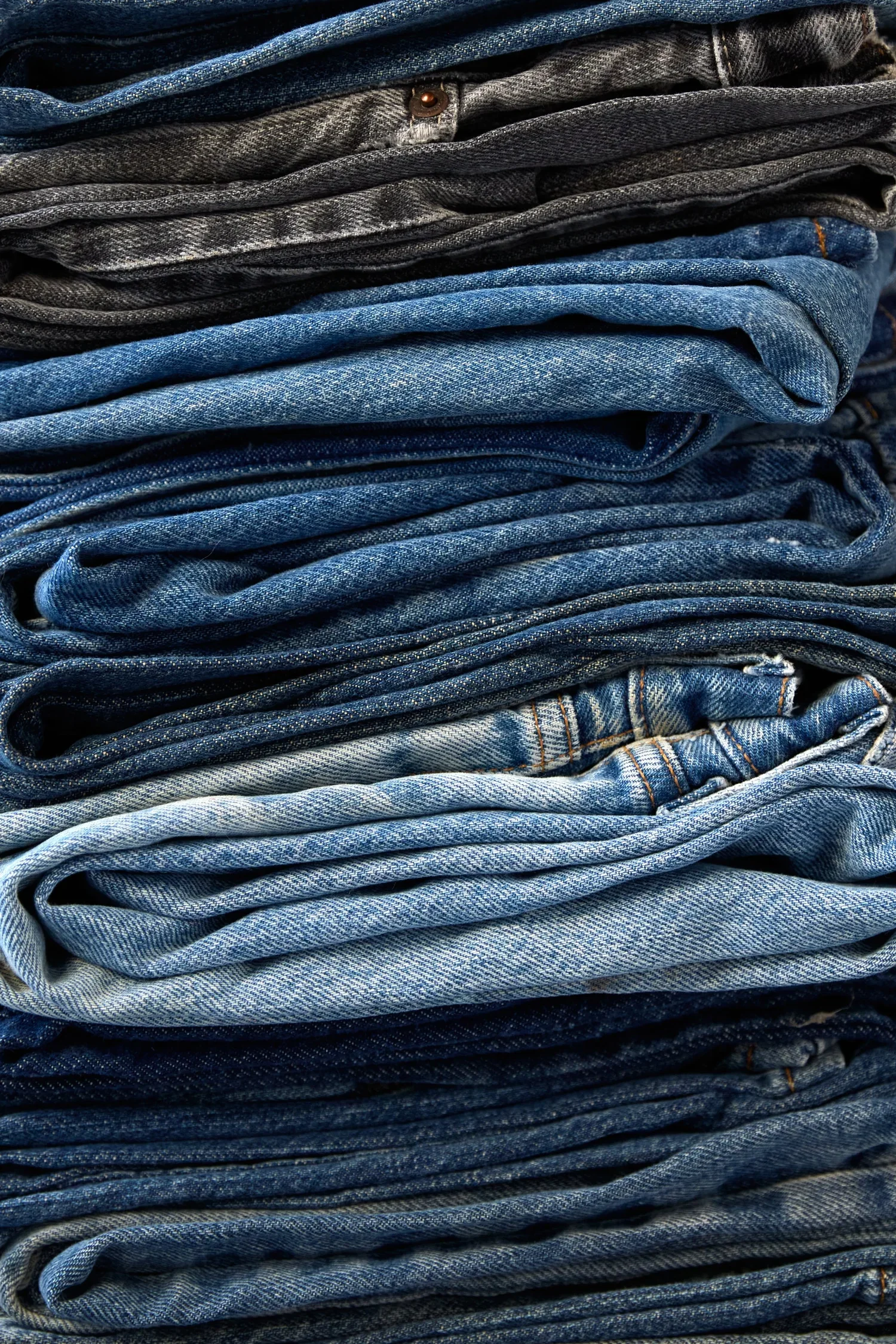 251015_denim_test_shot19_1000.webp