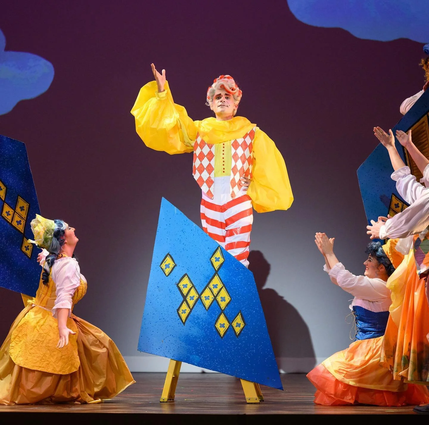 Opening night is underway here in Wilmington! Living for this cast, crew, and team for The Barber of Seville with @operadelaware! Can&rsquo;t wait to fling some shaving cream #spoileralert 
.
.
.
📸: @joedeltufo 
.
.
#opera #instaopera #operasingerso