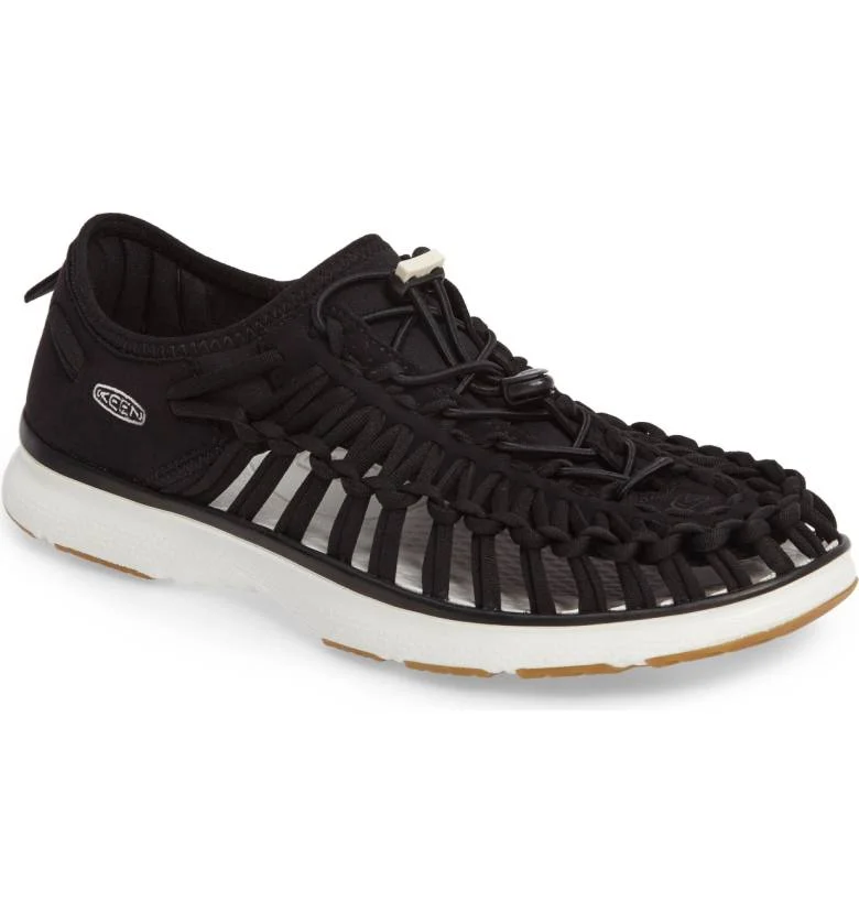 Going somewhere beachy? Need water shoes? These Uneek O2 Water Sneakers from KEEN are made of stretchy scuba fabric. Innovative AND stylish! $89
