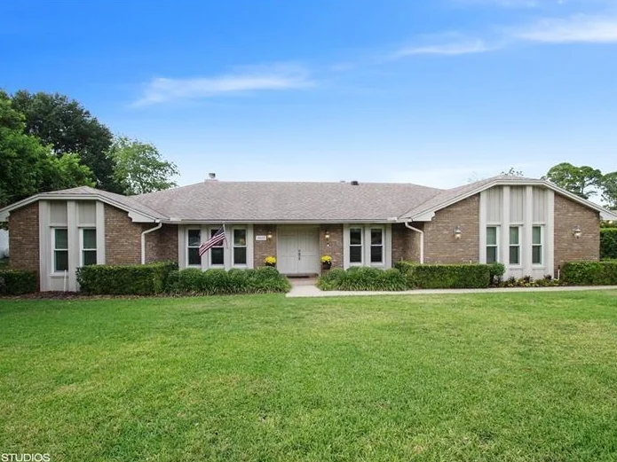 7609 Majestic Pine Ct Orlando FL 32819 4 BR / 3 BA with pool - 2,420 sq ft $380,000