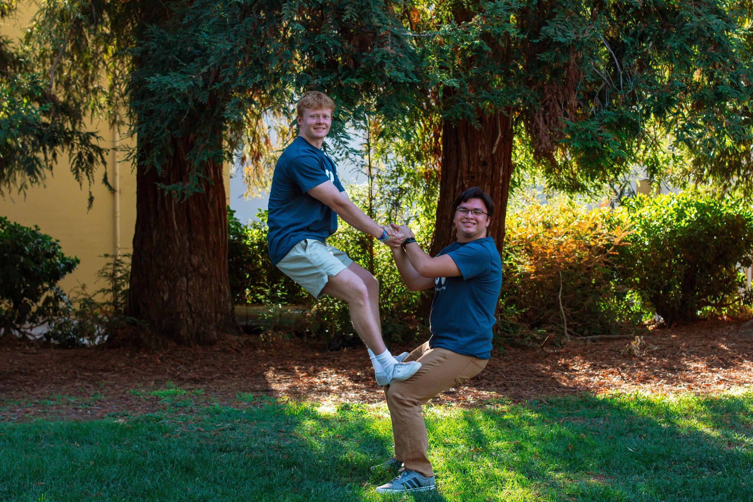 Freshmen (Men)
Kevin and Caleb
Mondays @ 7:30pm (Location: Cuarto)

.
.
.

Core Groups are a great way to make some new friends, learn to study the Bible, and get plugged into DCF. A Core Group is a small group of men or women who meet weekly for wor