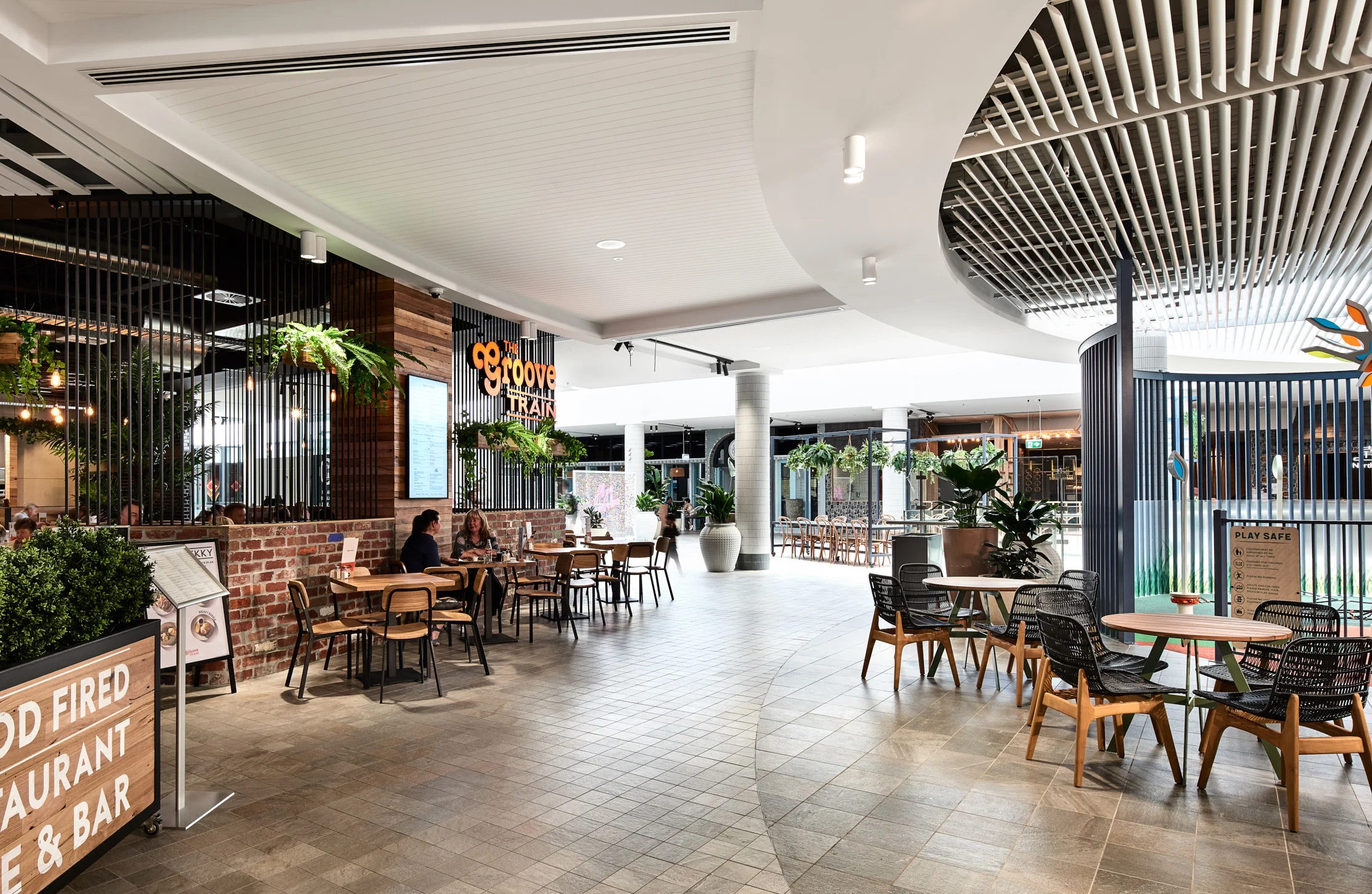 MTRDC_Forest Hills Chase The Loft Dining 15.jpg