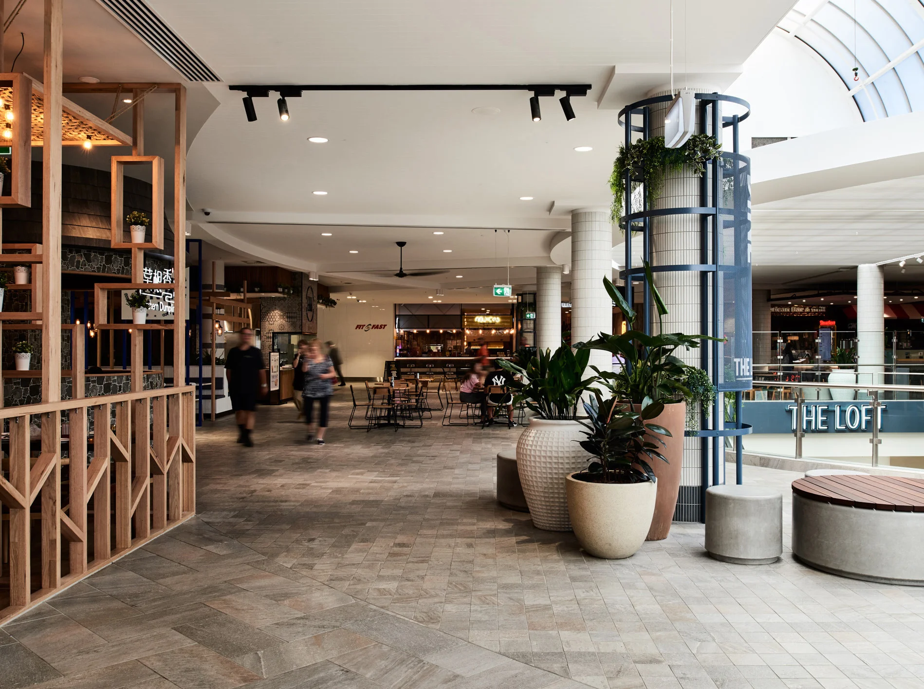 MTRDC_Forest Hills Chase The Loft Dining 09.jpg