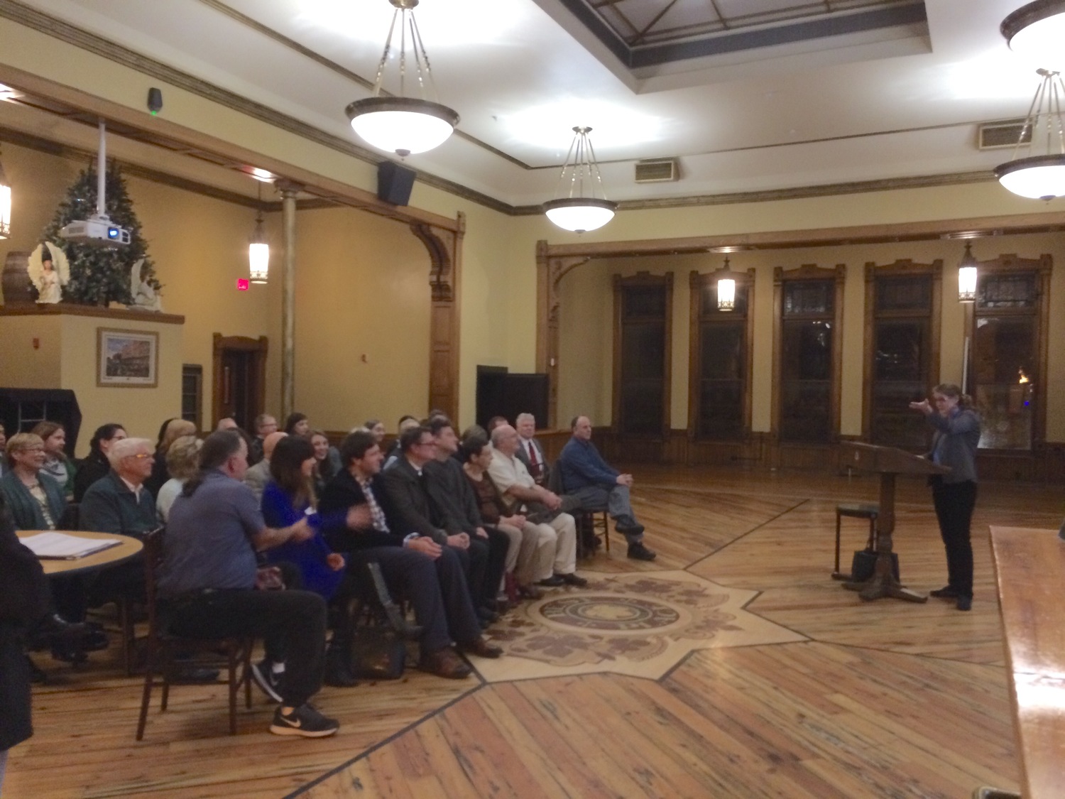 WTHP+at+Best+Place,+Historic+Pabst+Brewery,+MKW+-+2015,+Nov17+A.jpeg