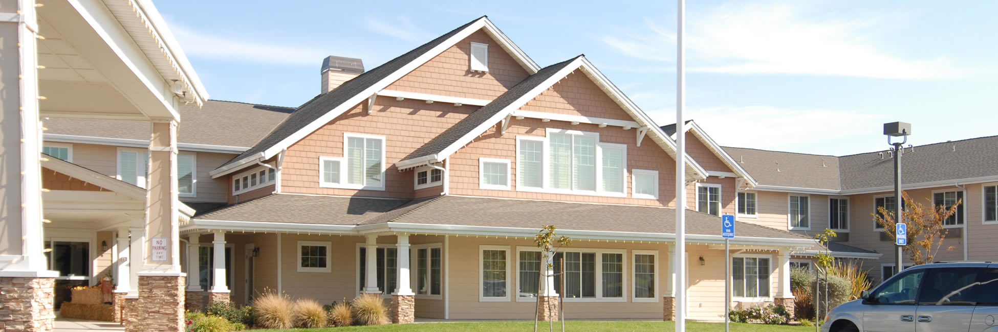 Commons-at-Dallas-Ranch.jpg