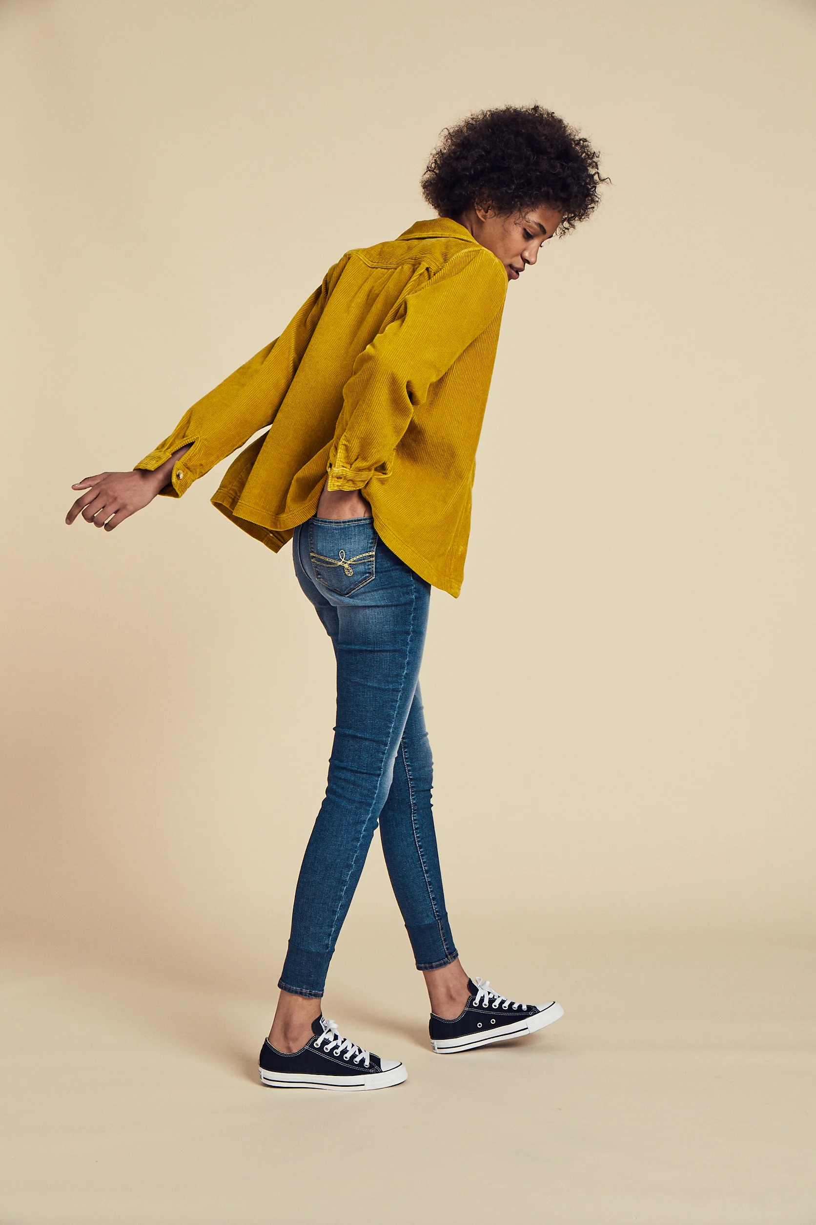 19_H2_ULTRA_HIGH_RISE_ANKLE_JEGGING_81696_0001_V1_57822.jpg
