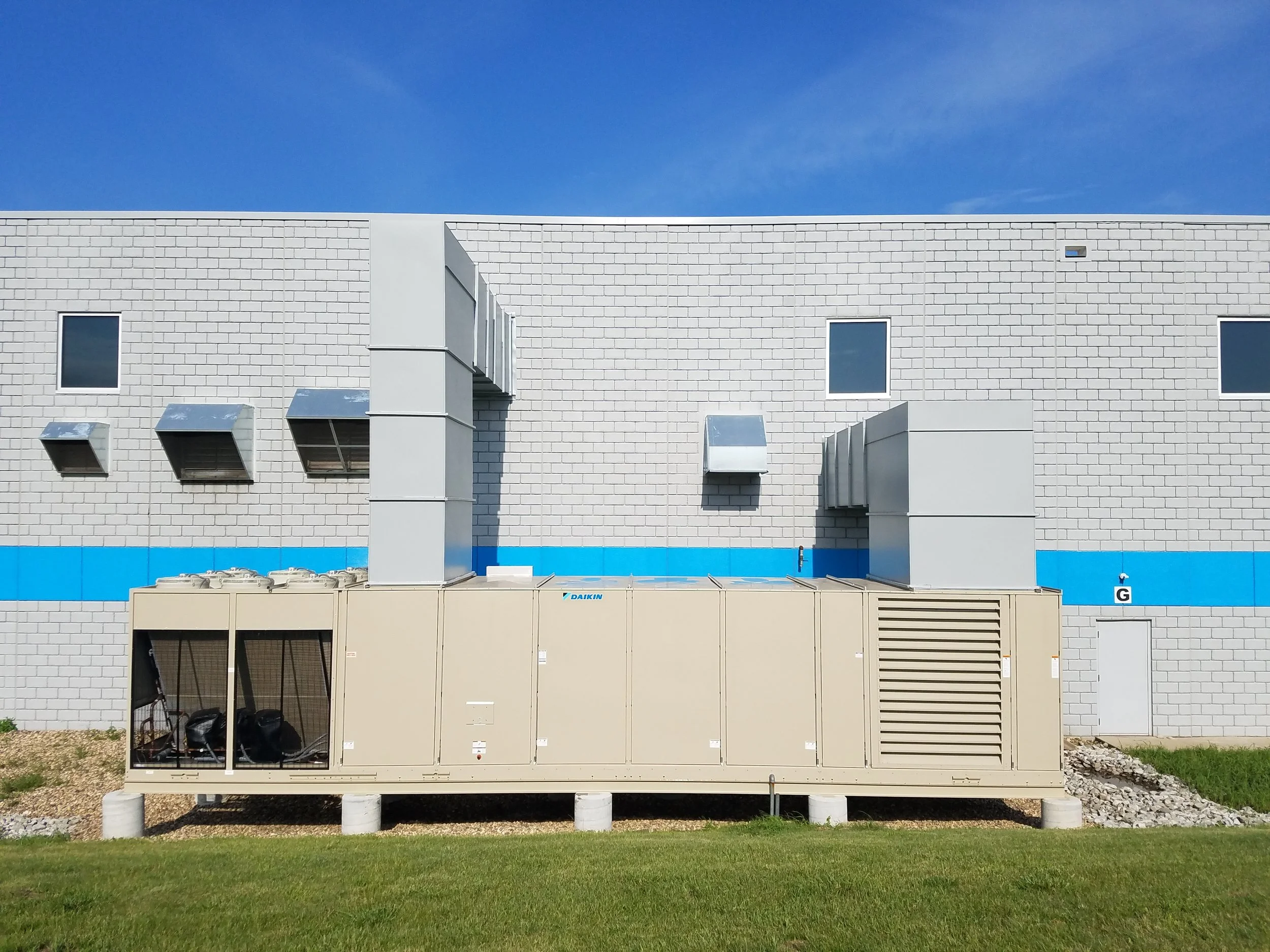 Daikin straight on.jpg