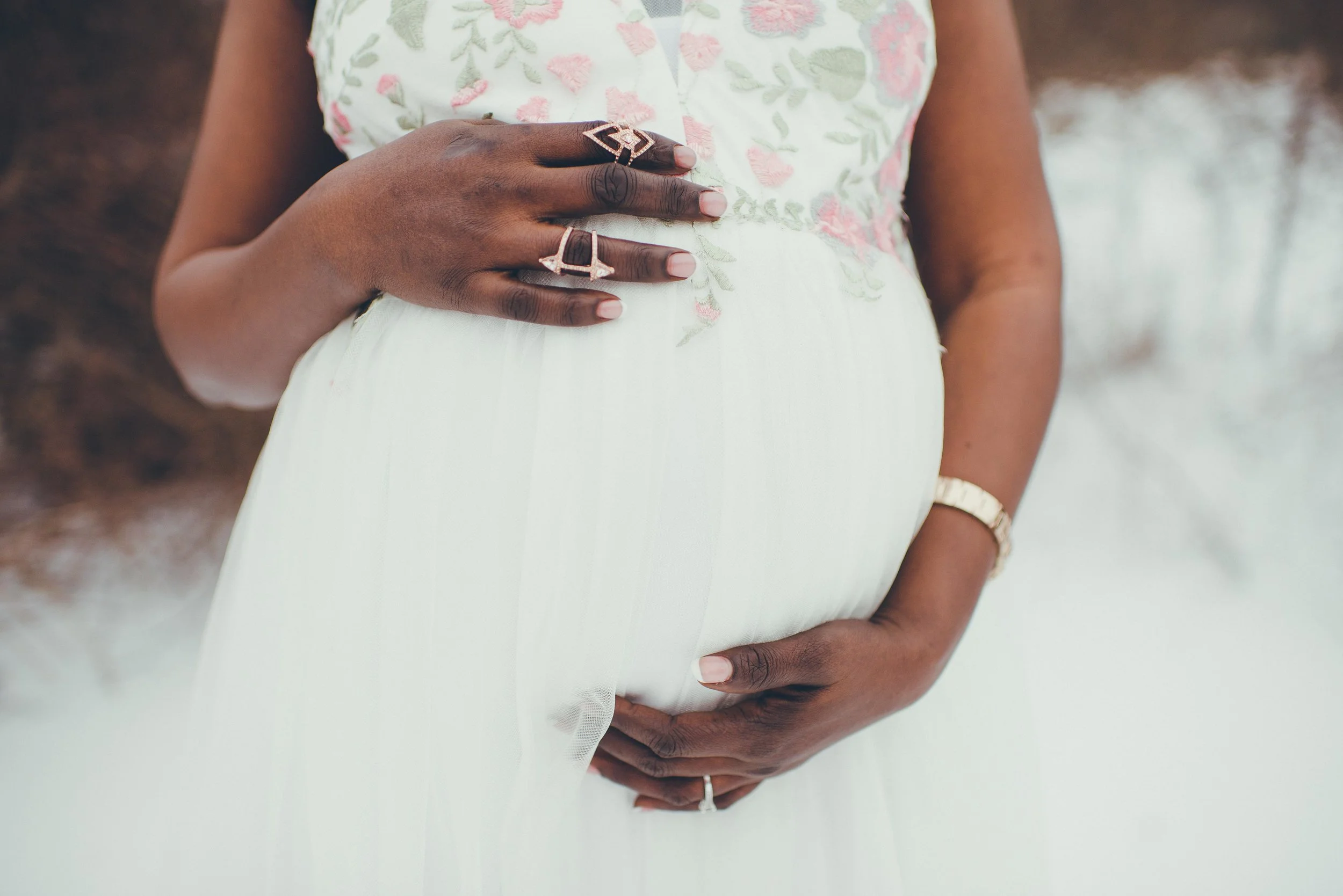 Backyard Maternity Session in Sparrow Bush