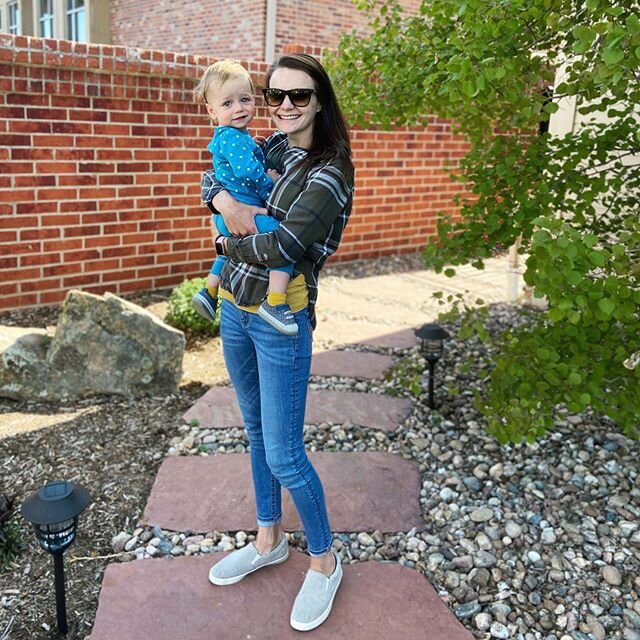 Cheers to this babe who made me a mom. By far my favorite role yet. June Bug, you are my whole 🌎 and have my whole 💜 forever #mothersday2020 #junoelizabeth123 #17monthsold