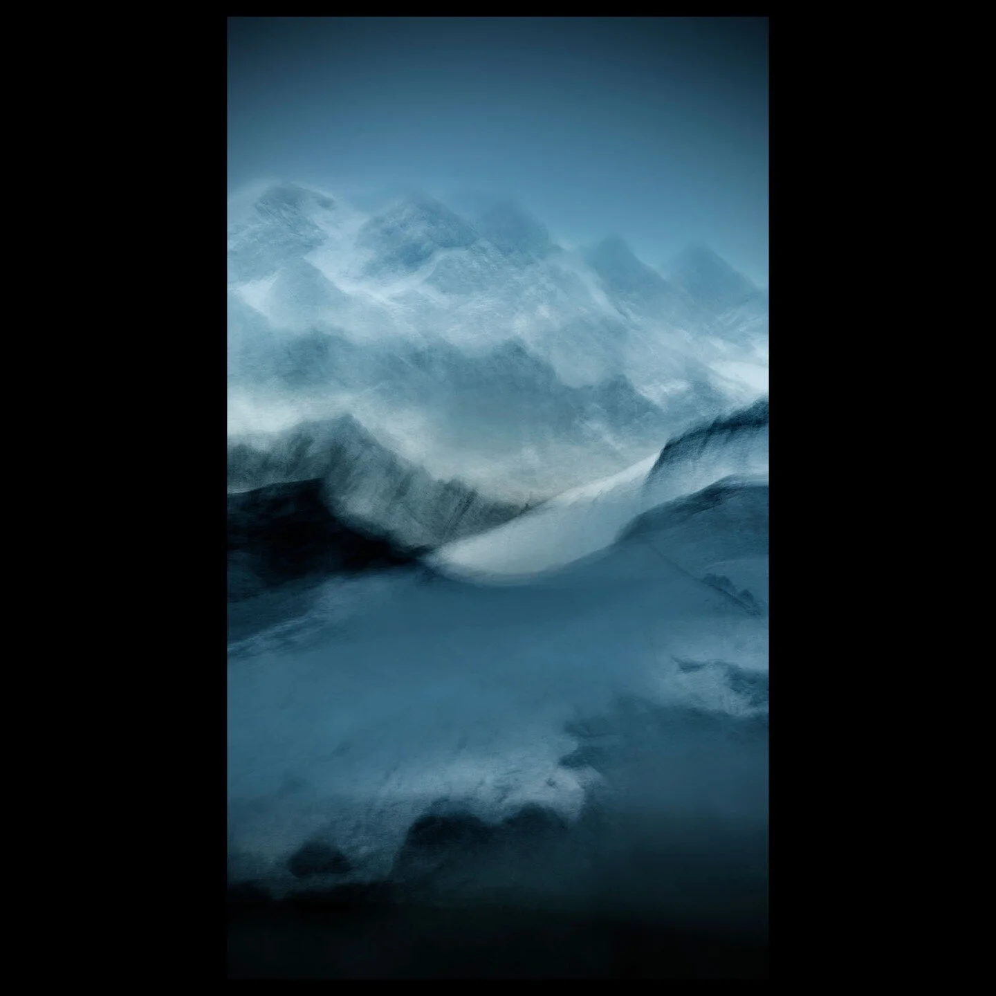 I'm supporting the Masters of Fine Art (MFA) with a small print for their fund raising auction. It's from my latest body of work that was just shown in Pingyao, China at the Pingyao International Photography Festival. This is a smaller scale AP versi