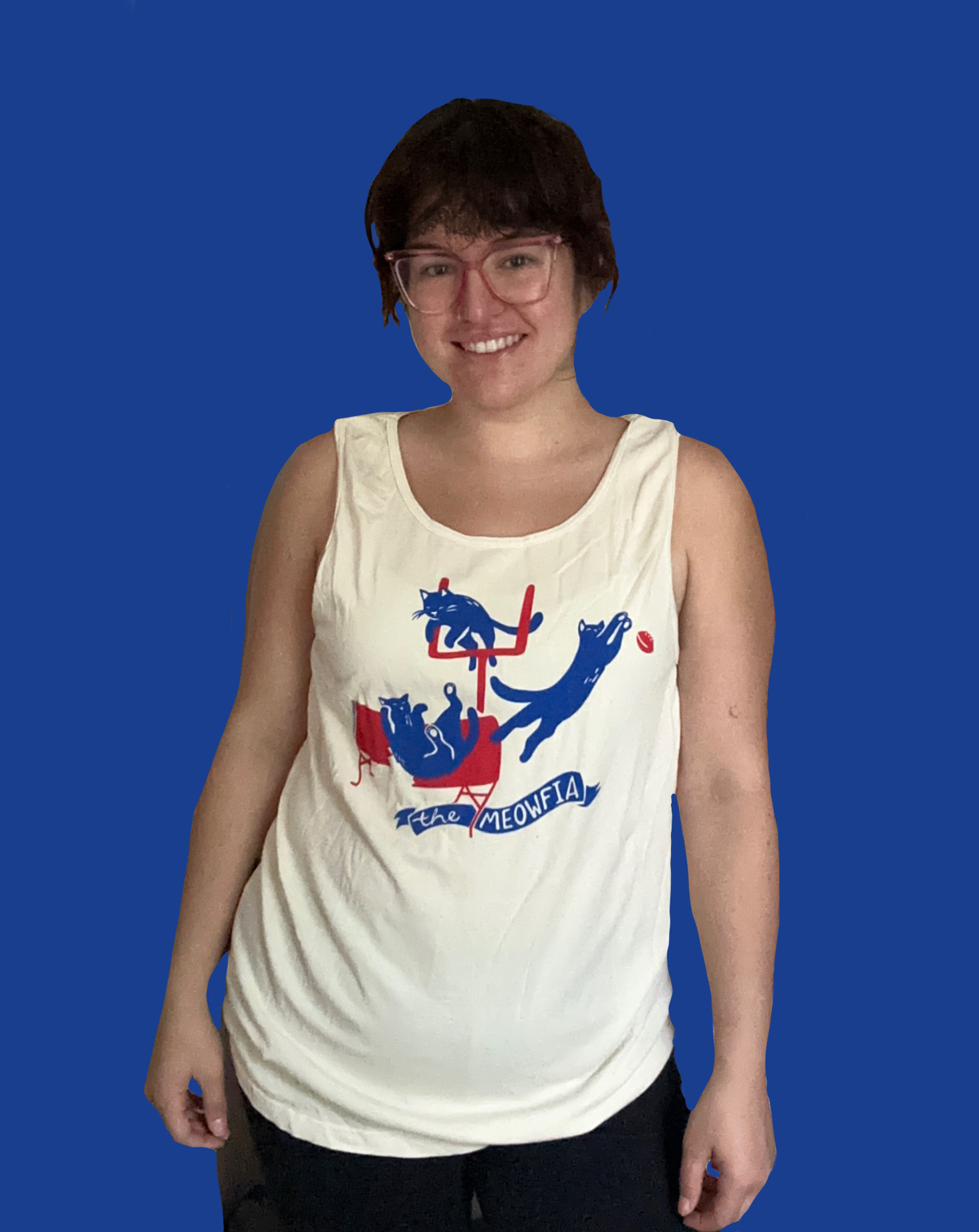 Meowfia tank on model blue bg.png
