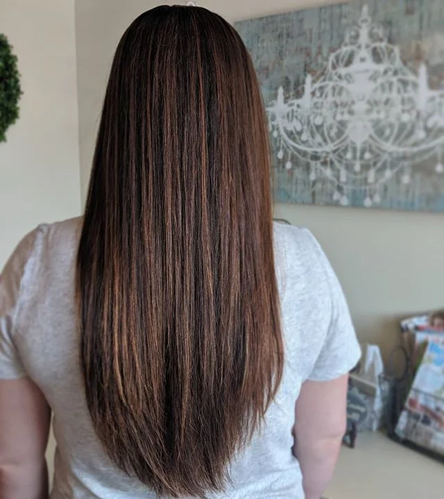 Goodnight 😴
Long days make for amazing hair🥰
... #shearxings #centralpa #717 #centralpastylists #mechanicsburgpastylist #mechanicsburgpa #mechanicsburgsalon #cumberlandcounty #dillsburgpa #yorkpa #yorkpastylist #susquehannastyle #hburgmade #modernsalon #hair #licensedtocreate #framesiusa #camphill @framesiusa @framesiofficial #strike4 #lightandshine #20secondhighlights