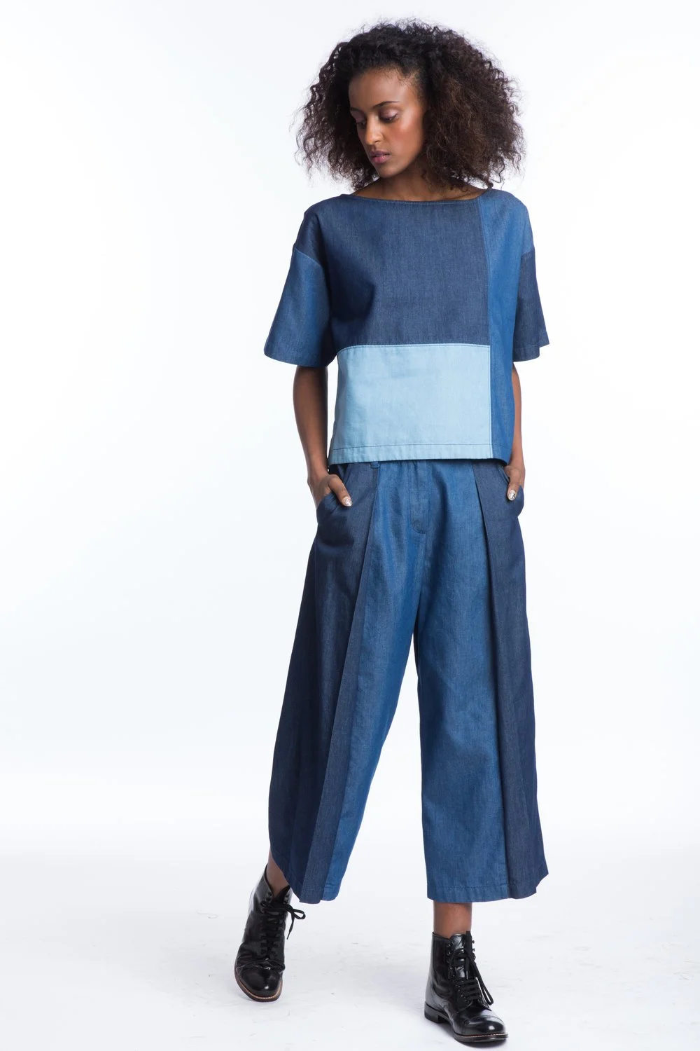 VKNK42_TEE_MULTI_998.jpg